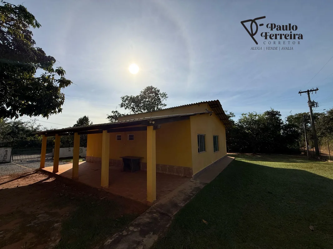 Vendo casa jardim botânico tororó condomínio sítio luz do sol.composta por:* 2 q...