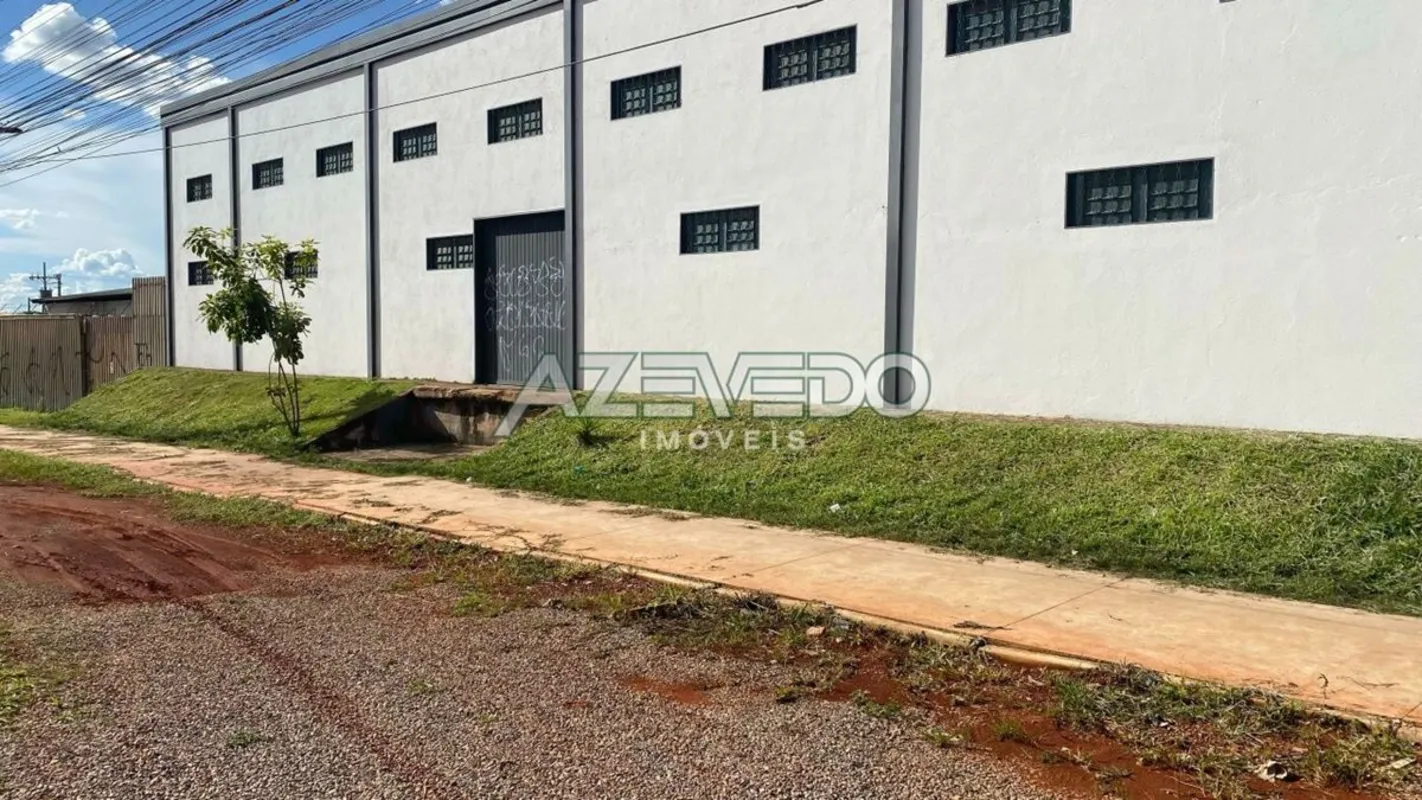 Estrutura ideal para empresas que necessitam de armazenagem e setor administrati...