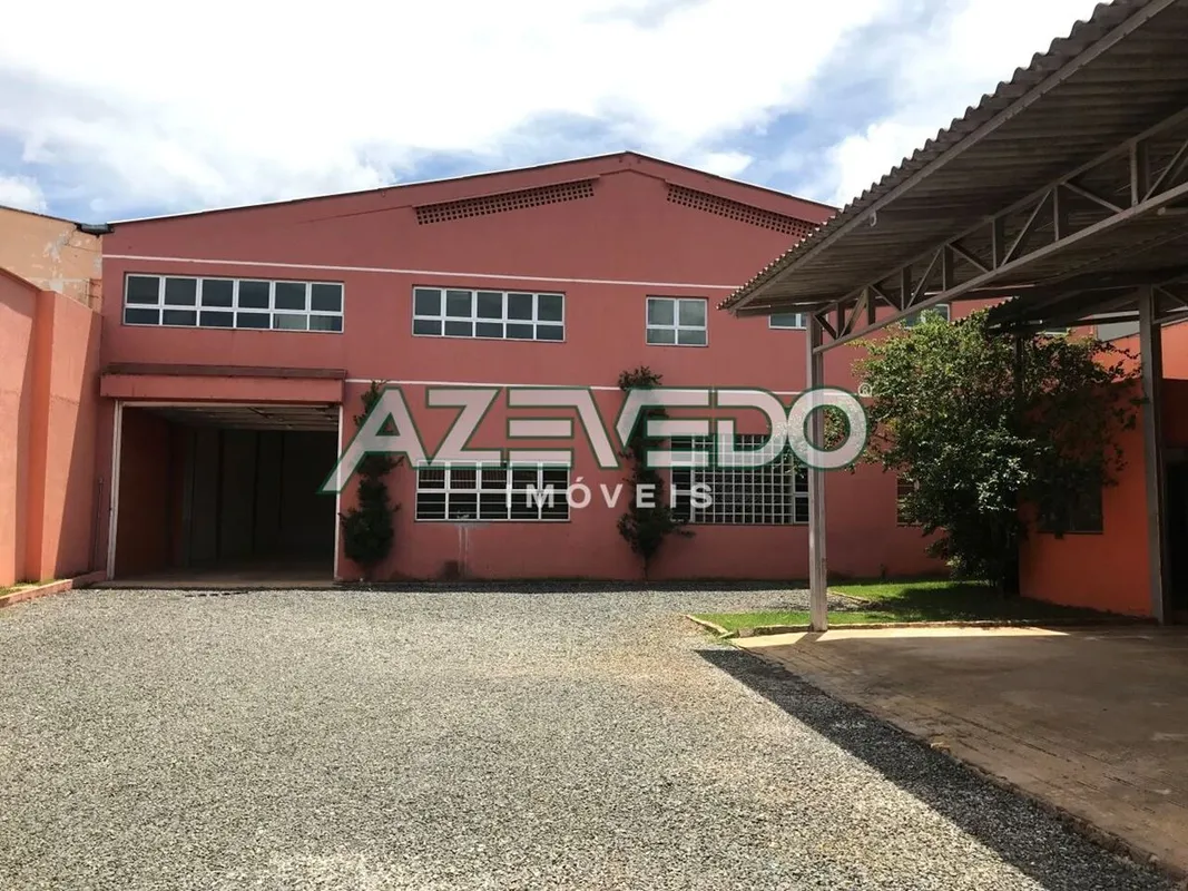 Localização estratégica na Zona Industrial do Paranoá, ideal para empresas que b...