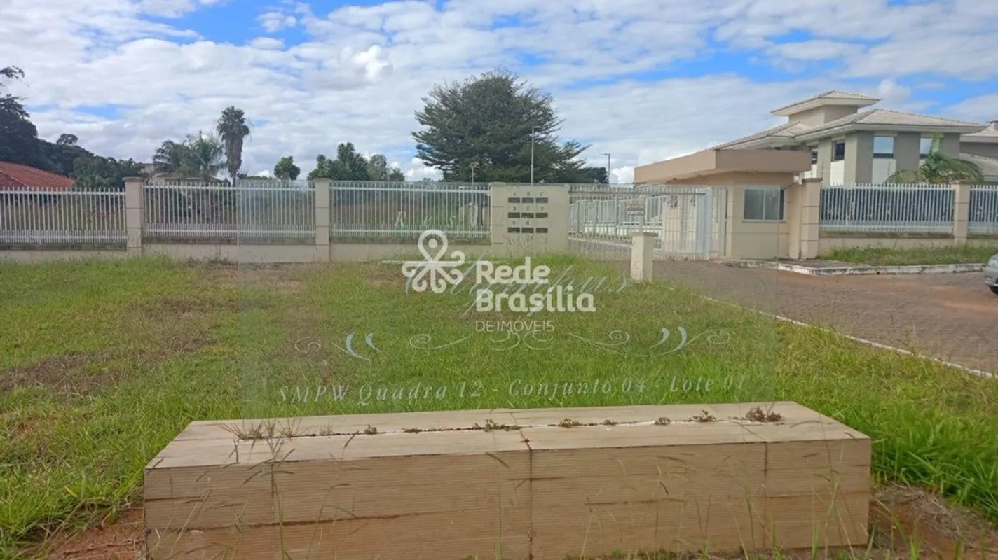 Lote à venda no Park Way - Residencial Olympus - Área total privativa de 2.500 m...