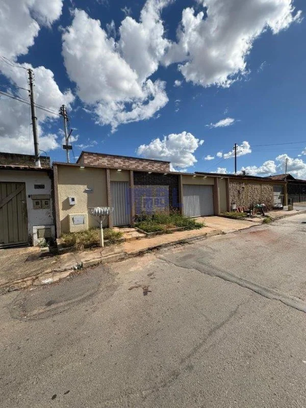 CASA DISPONÍVEL PARA VENDA RUA CIRO MANOEL , CONDOMÍNIO SANTA RITA, EM GOIÂNIA.C...