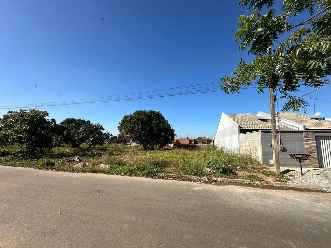 Terreno à venda de 360 m² no Setor Conde dos Arcos, Aparecida de GoiâniaRua 2, Q...