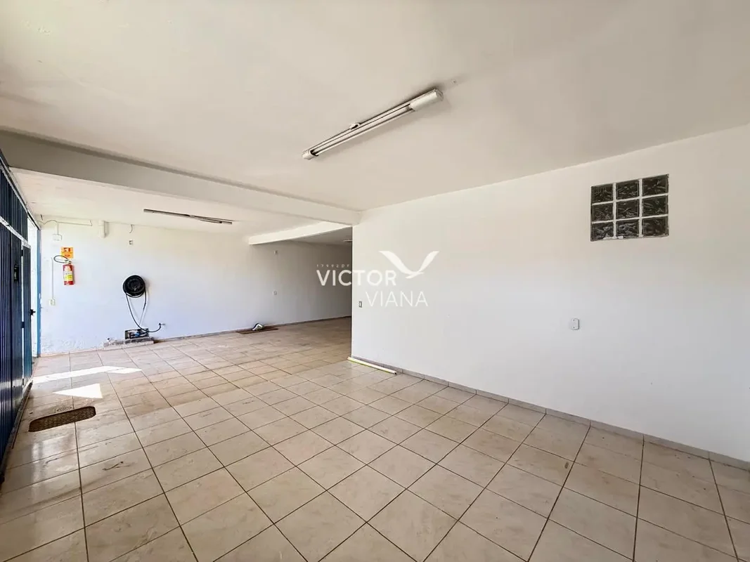 VICTOR VIANA anuncia captação em parceria com THAIS SÁGalpão Comercial na ADE de...