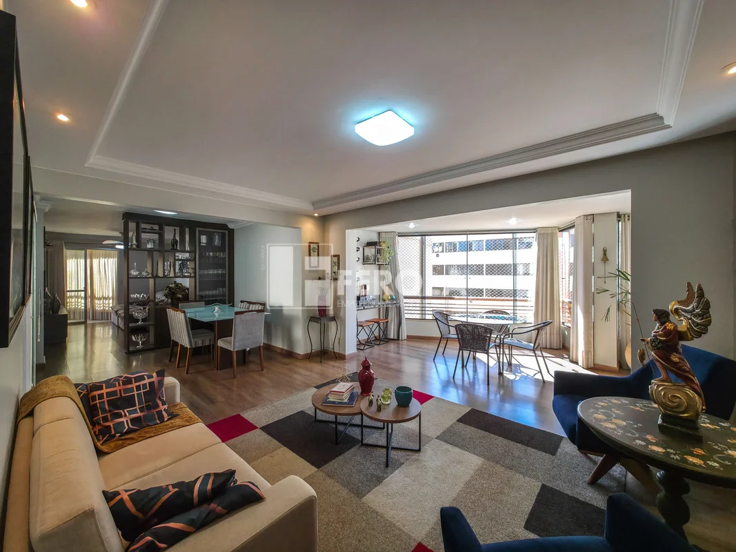 FEROLA A MAIS ACESSADA DE BRASÍLIA VENDE:Imagine morar em um apartamento reforma...