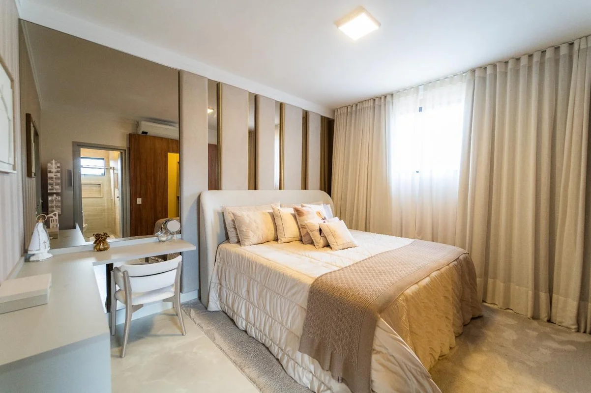CASA MODERNA EM ARNIQUEIRAS | PORTEIRA FECHADALocalizada em Arniqueiras, conjunt...