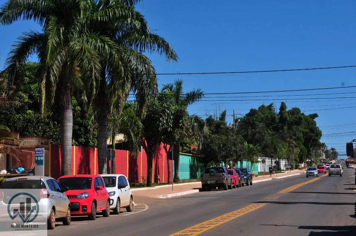 Excelente lote escriturado, condomínio fechado e tranquiloCom duas casas ?? **OP...