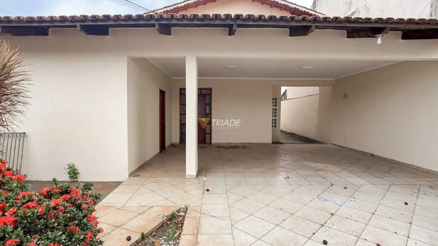 Casa para locação no Jardim América, espaçosa, confortável e recém-reformada, id...