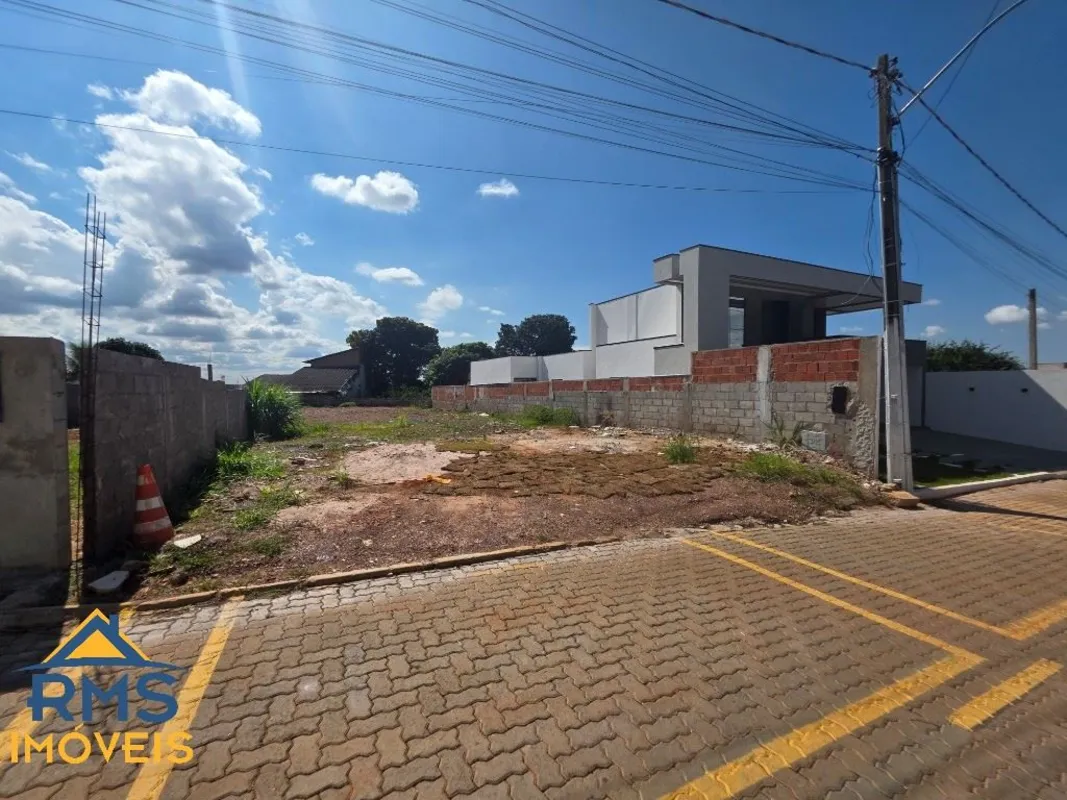 Lote em Condomínio Fechado - Alameda dos Ipês - 402 m² - Alto Padrão Proprietári...