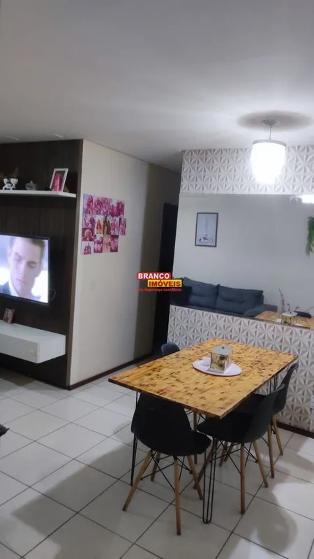 BRANCO IMÓVEIS VENDE - APARTAMENTO 3 QUARTOS EM SAMAMBAIA NORTEDESCRIÇÃO DO IMÓV...