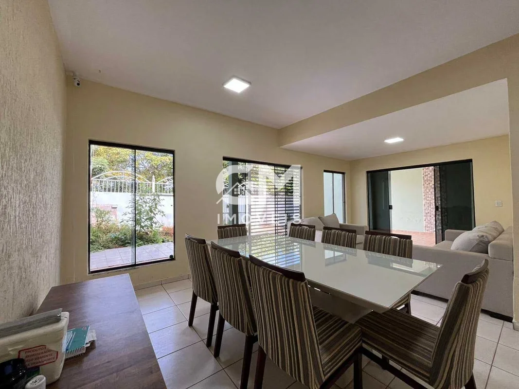 A GM IMÓVEIS VENDEExcelente casa na Quadra 18 de Sobradinho/DF, com vista privil...