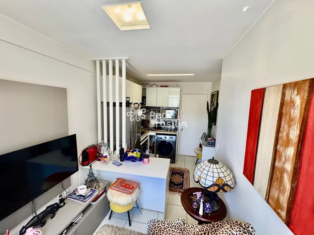 Kitnet de 25m² à venda no Lago Norte - Liberty Lago - Sala conjugada com a cozin...