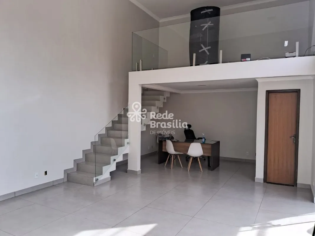 Imóvel em avenida comercial, uso misto, moradia para renda e loja comercial com ...