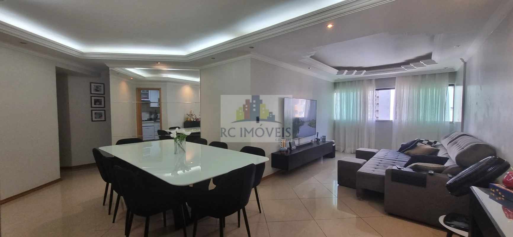 RESIDENCIAL BOULEVARD- Alugo Apto 3 Quartos- Suíte- Sala de estar e jantar- Wc s...
