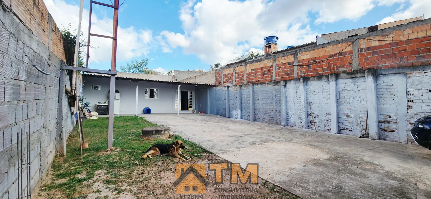TM CONSULTORIA IMOBILIÁRIAVENDE;EXCELENTE CASA COM 2 QUARTOS, BAIRRO MORRO DA CR...