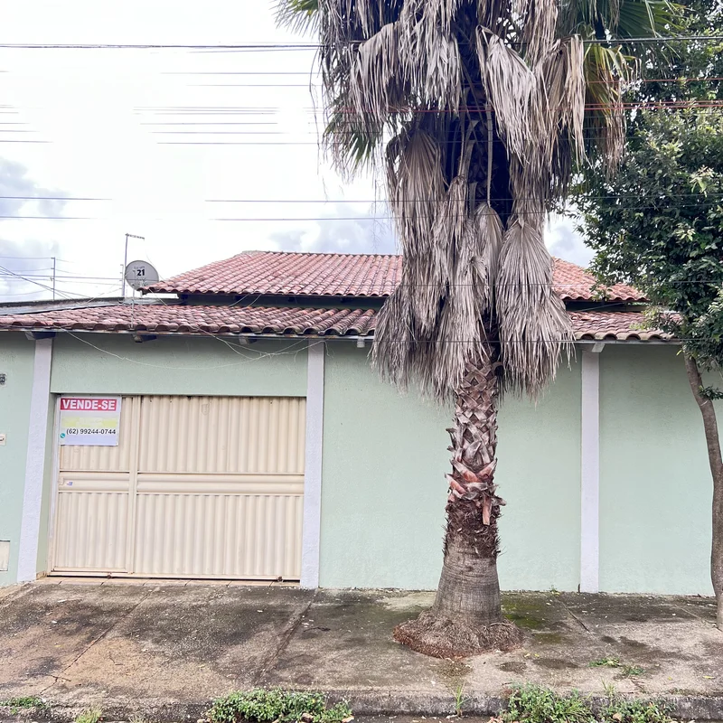 Casa no setor Campos dourado, Rua Cachoeira, no coração do Residencial Campos Do...