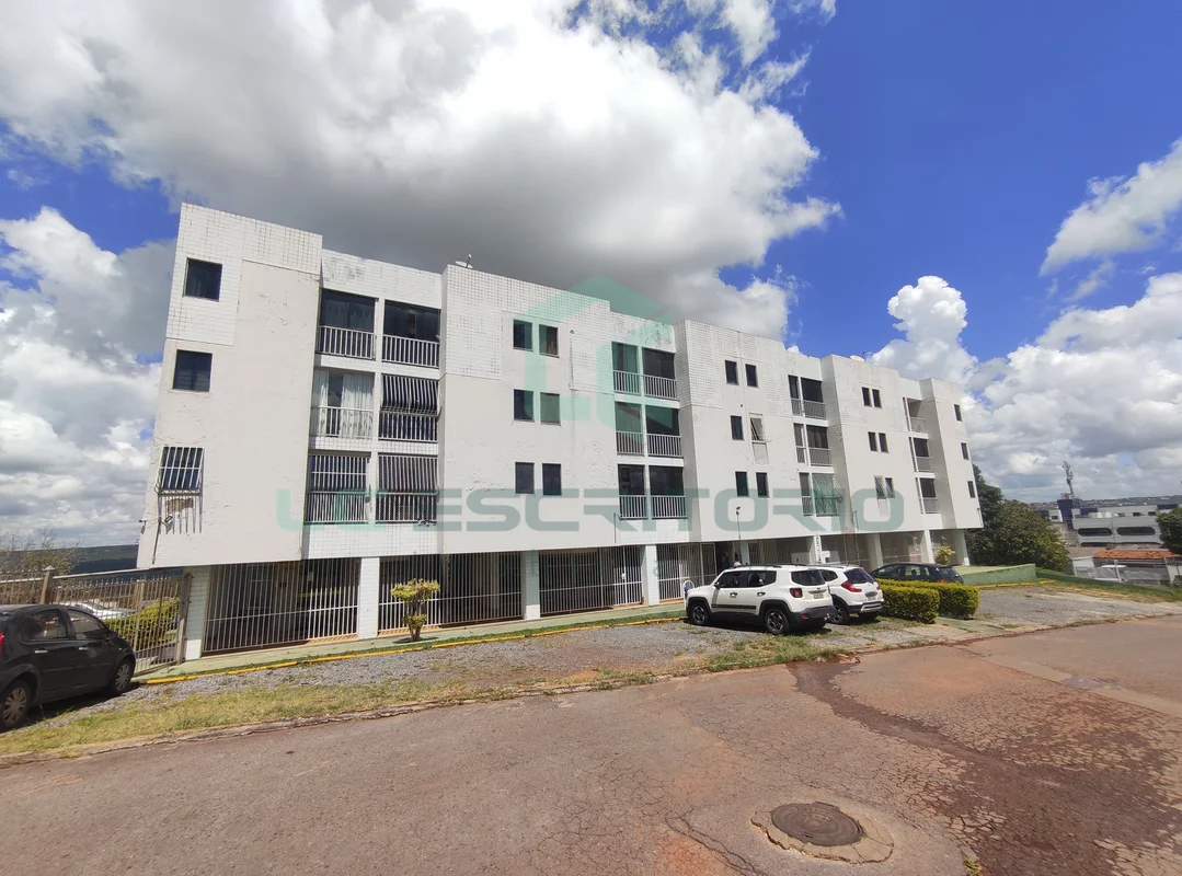 Excelente apartamento para Venda na Quadra 02 Conj. B/04 BL. C - Edif. Sobradinh...