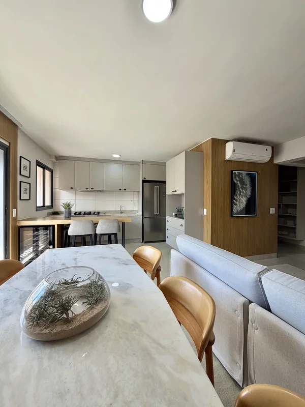 Montado, equipado e decorado Apartamento oferecido no formato porteira fechada!R...