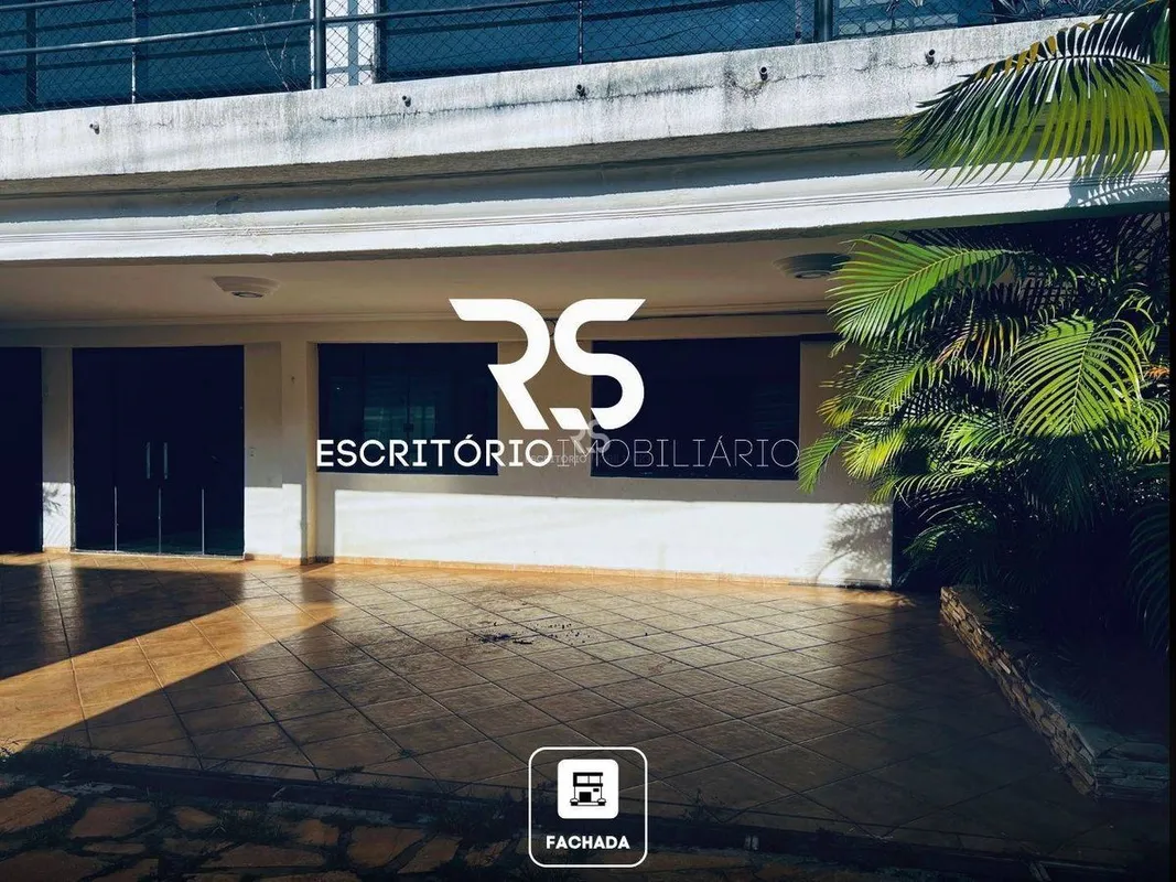 Descubra o refúgio perfeito em Brasília, DF! Apresentamos esta magnífica casa di...