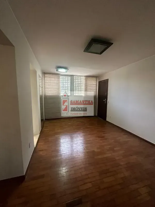 SQS 408 Bloco R APT 303Apartamento composto por 02 quartos (um com armário e esc...
