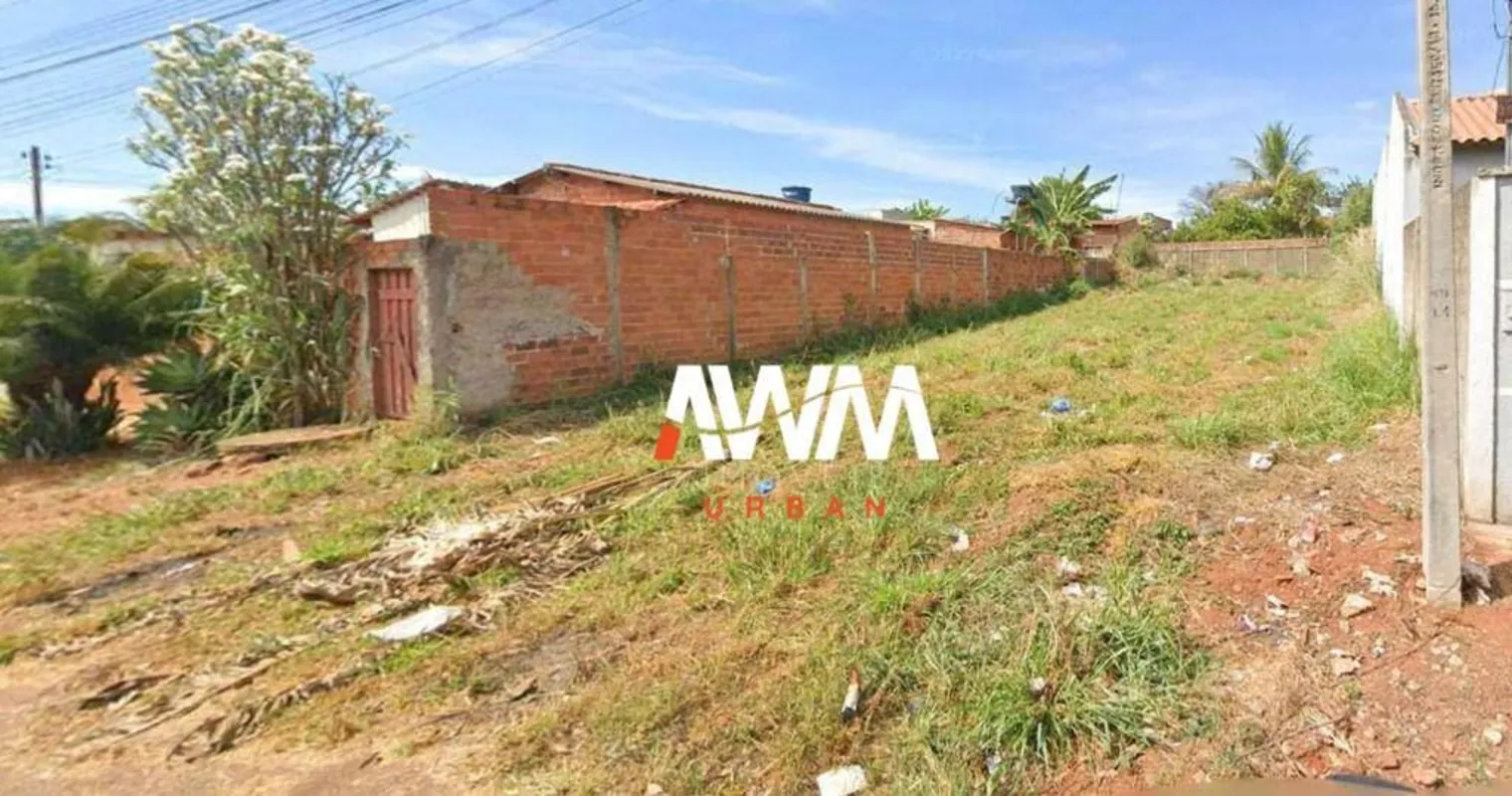 Terreno à Venda em Goianira | Excelente OportunidadeTerreno com 372,5m², sendo 1...