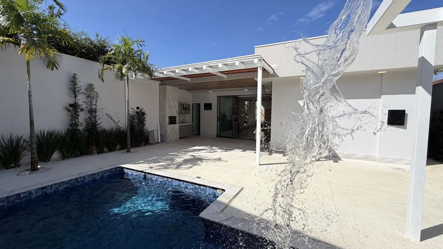 Casa Alto Padrão à Venda no Bairro Ilda – Conforto, Lazer e Sofisticação!Excelen...