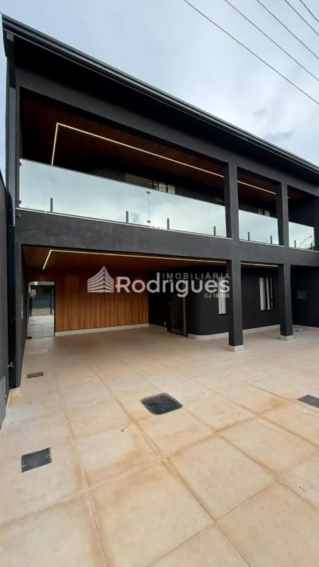 Rodrigues Imobiliária VENDE Casa de Alto Padrão na QNM 36 - Próximo ao JK Shoppi...