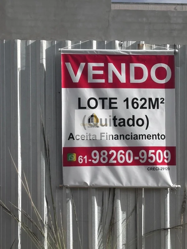 Oportunidade na QE 52 - Guará II Lote Aceita FinanciamentoExcelente lote de 162m...