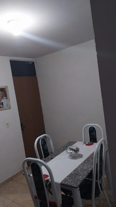 Descubra seu novo lar na valorizada região de Santa Maria, DF: um apartamento de...