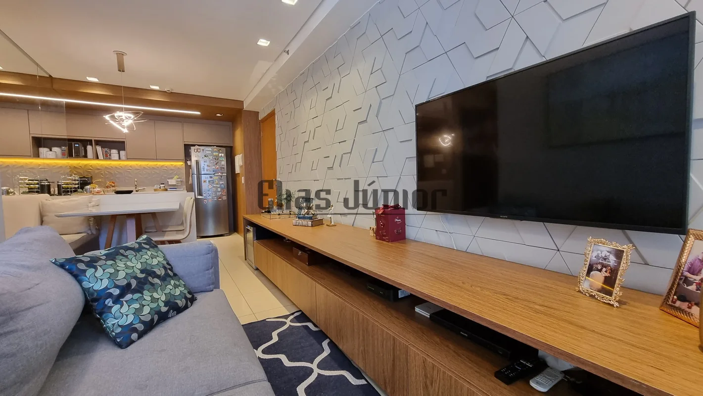 APTO MOBILIADO NO VISTA PARK SUL 02 QUARTOS.- 2 Suítes bem distribuídas;- Cama d...