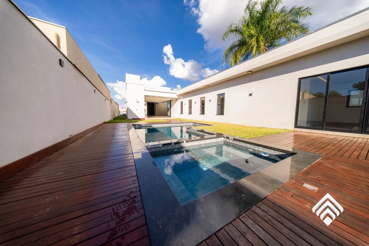 Jardim Botânico VI | Casa nova com arquitetura contemporânea e lazer integradoHá...