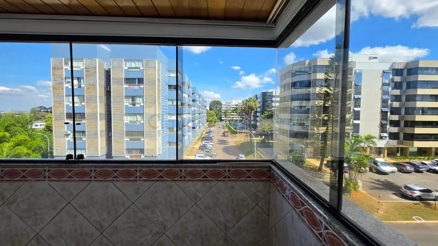 Em fase final de ajustes para locação! em breve mais fotos, solicite um vídeo!Ap...