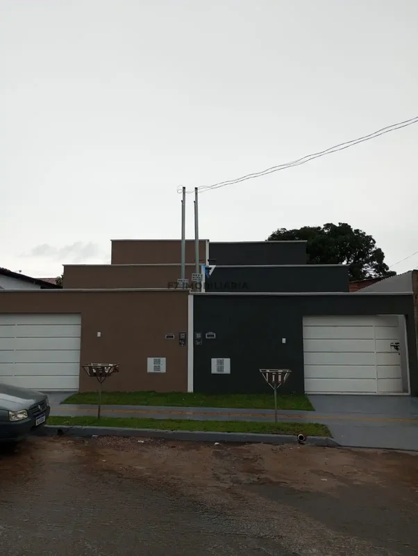Casa térrea a venda no Garavelo Residencial ParqueContendo: 3 quartos sendo uma ...