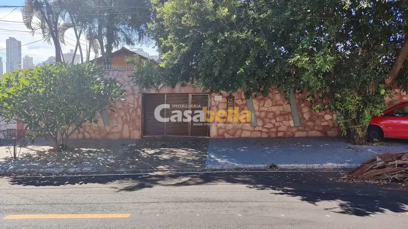 Casa com 210m² de Área Construída.02 Quartos na Casa principal, Sendo 01 Suíte, ...
