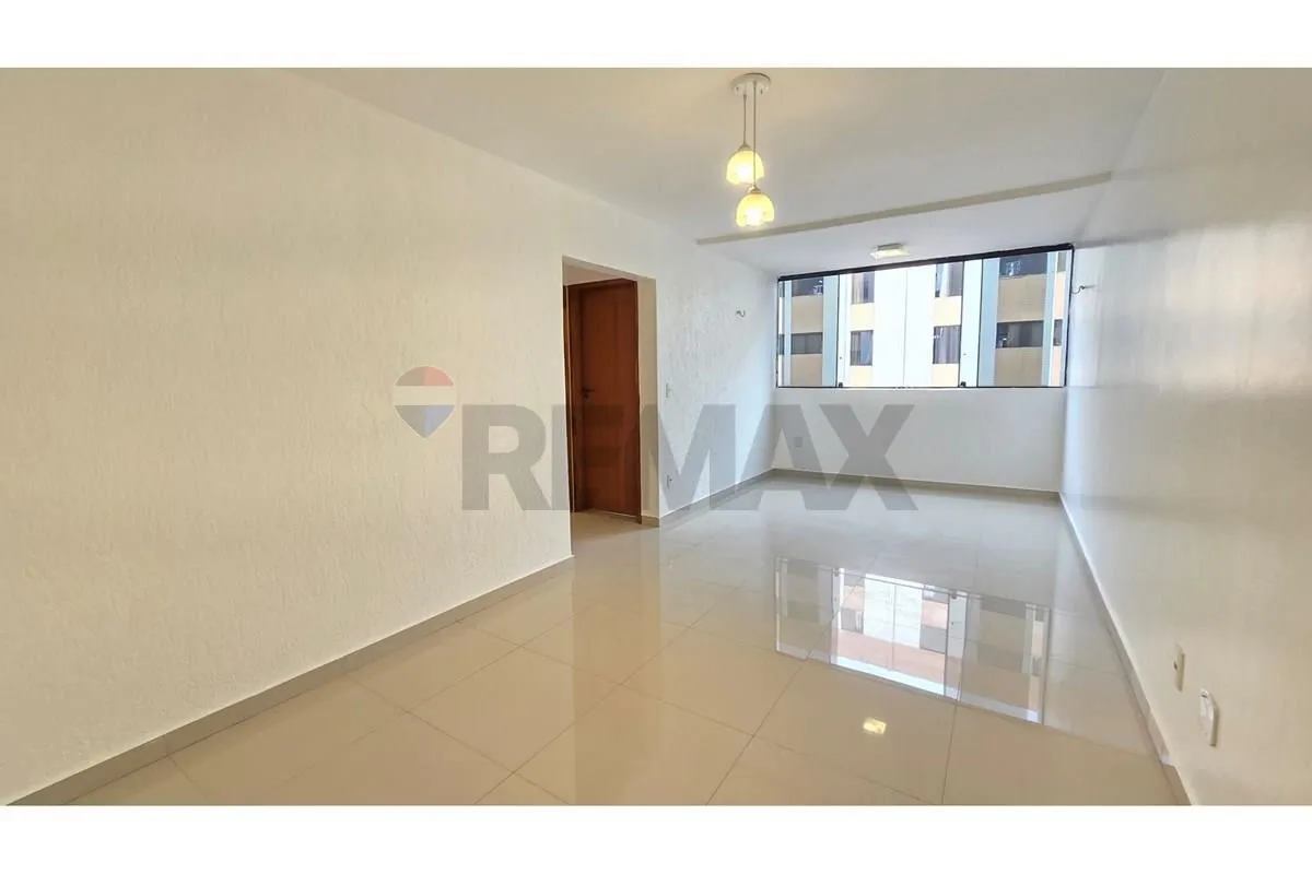 Apartamento com excelente localização no Cruzeiro Novo, em região tranquila, arb...