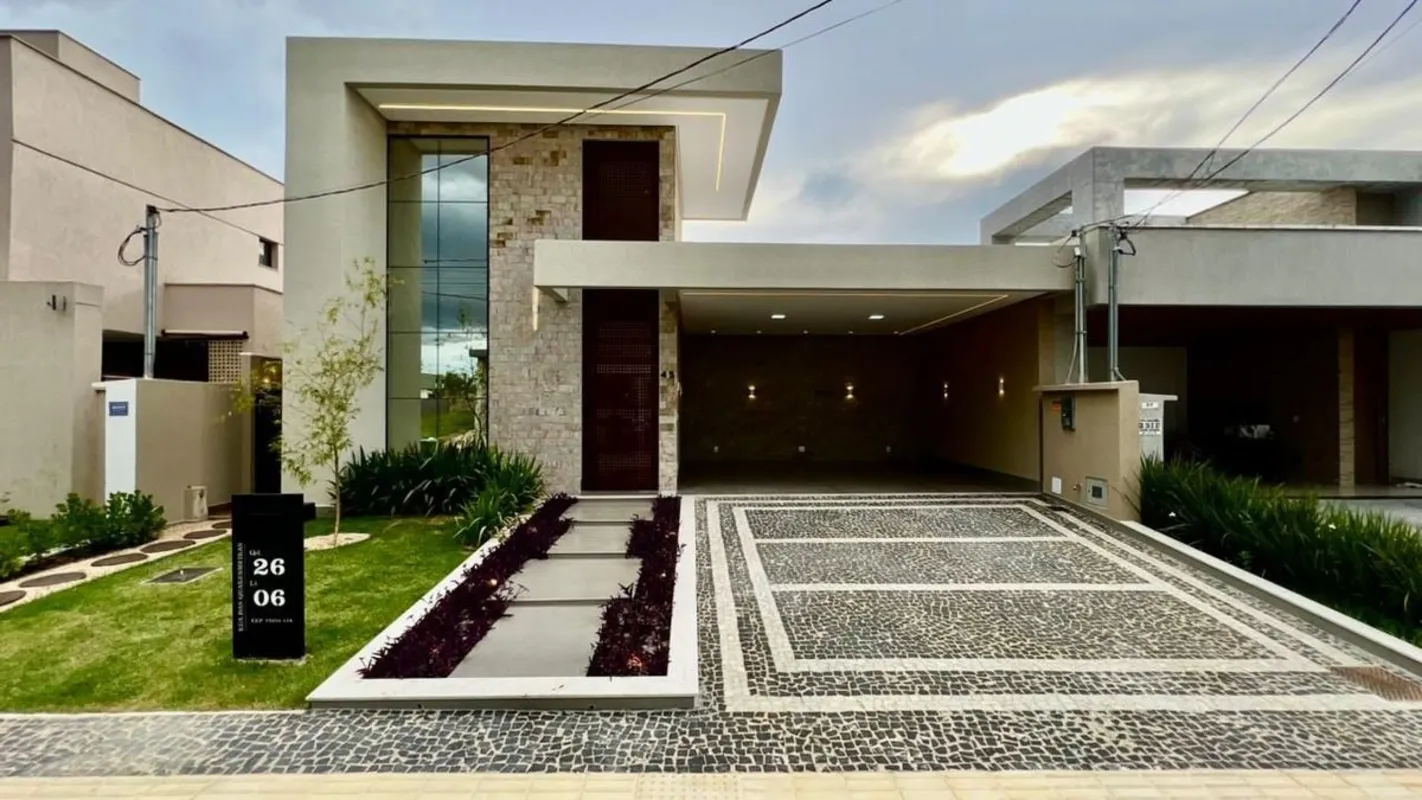 Jardins Bolonha - Senador Canedo 300m² Área total, 165m² Contrução, 3 Suítes (Se...