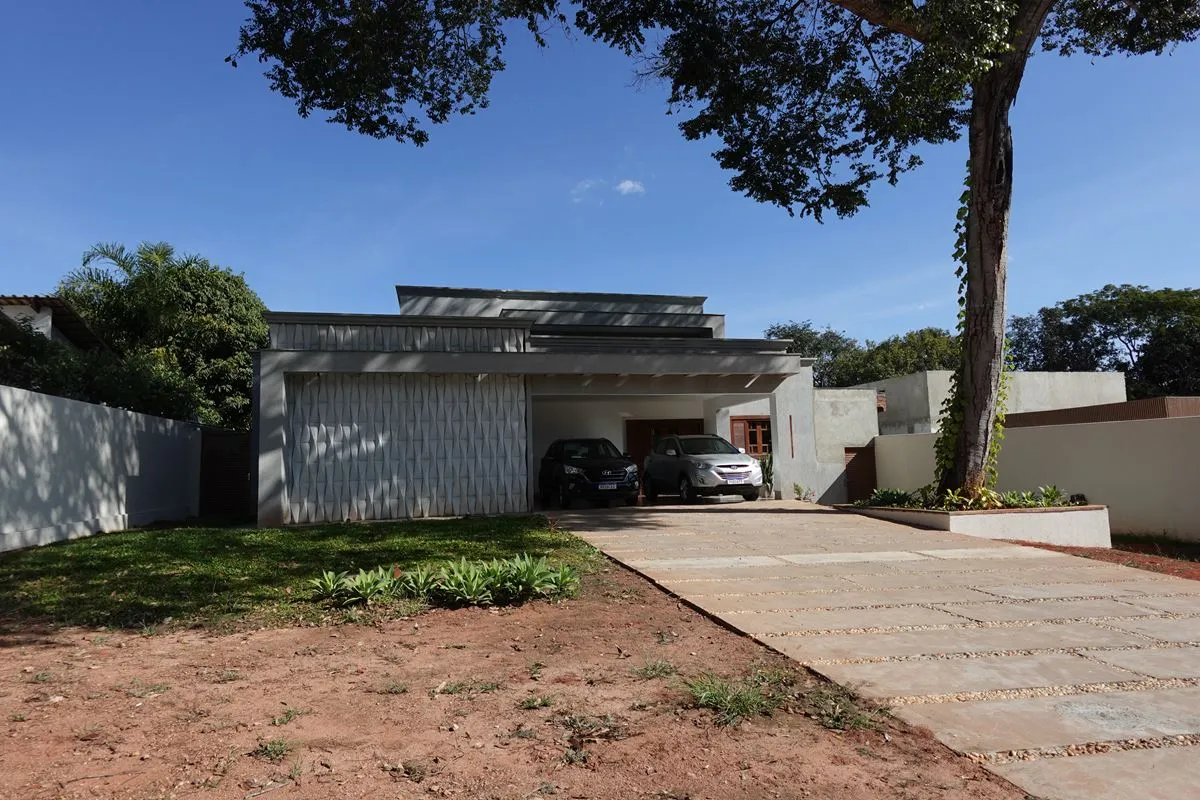 Residencial Villa Verde Senador Canedo - GO PISCINA Area 1350 m2construção 260 m...