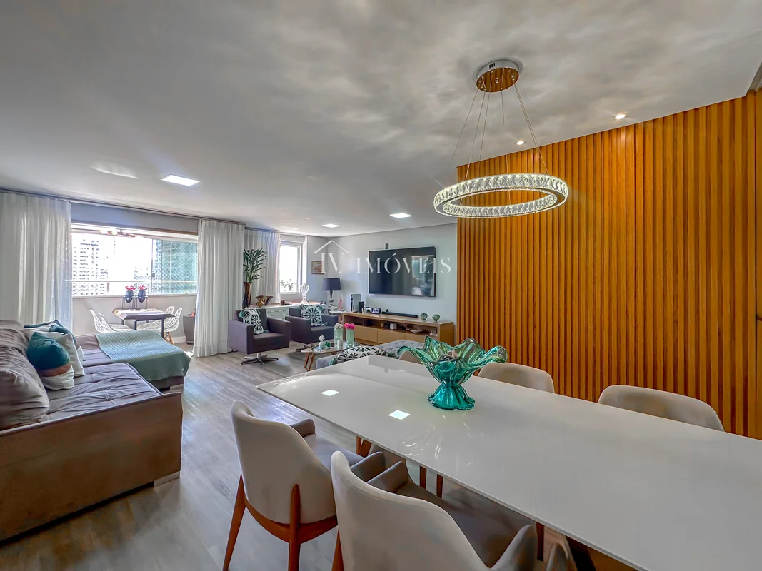 Lilian Vieira Vende:SPETACULO | 119m² | 2 SUÍTES | 2 VAGAS SOLTAS | ÁGUAS CLARAS...