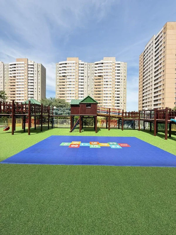 Vende Allegro Apart. 69,5m² - Vista lazer - 02 vagas subsolo- Reformado:Composto...