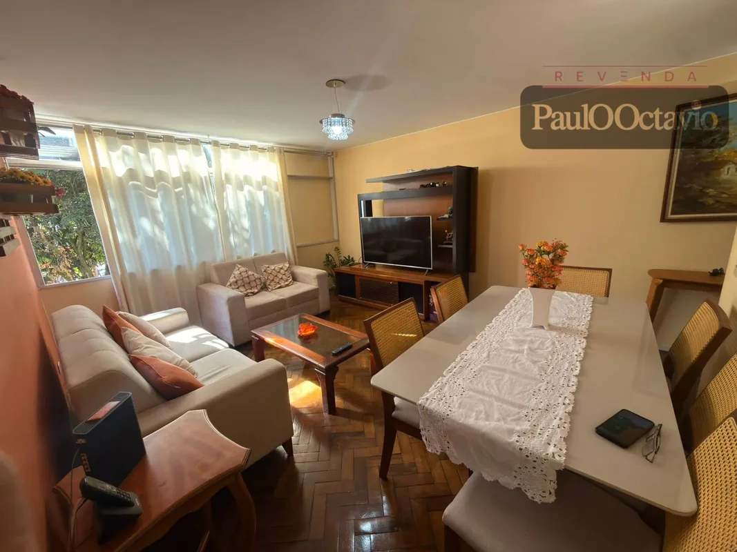 Apartamento à venda na Asa Norte, com 75 m² de área construída.Possui 3 quartos,...