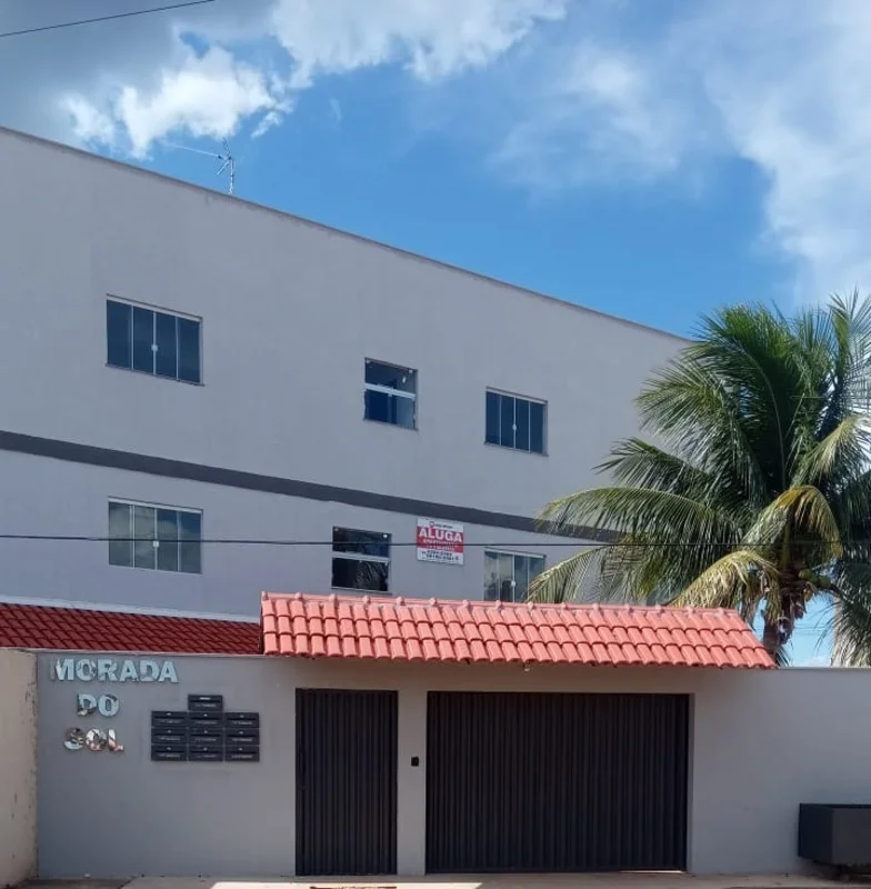 Ótimo prédio em Caldas Novas, próximo do Aeroporto e do diRoma Acqua Park.Possui...