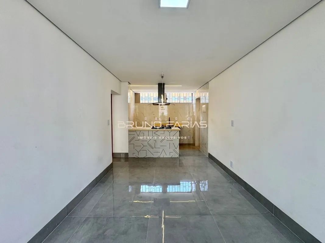Asa Sul, SQS 413, apartamento reformado 49,50 m² de área privativa.Aproveite a o...