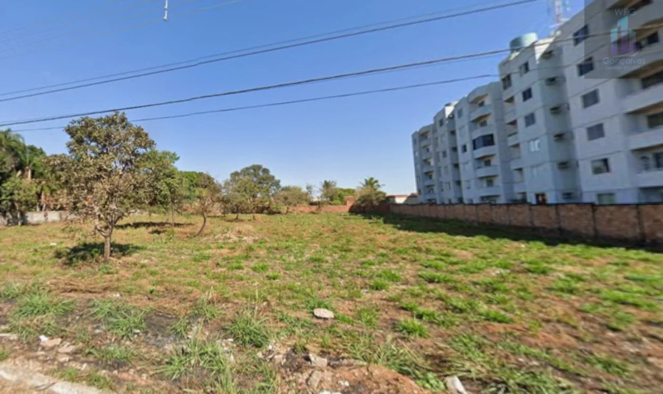 Área estratégica com 2.340 m² no Jardim Imperial, ao lado do Buriti Shopping, em...