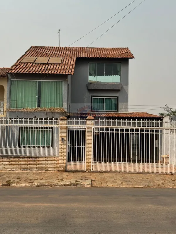 SRIA QI 04 CONJUNTO B - GUARA IEXCELENTE SOBRADO, SONHANDO COM A CASO PROPRIA, A...