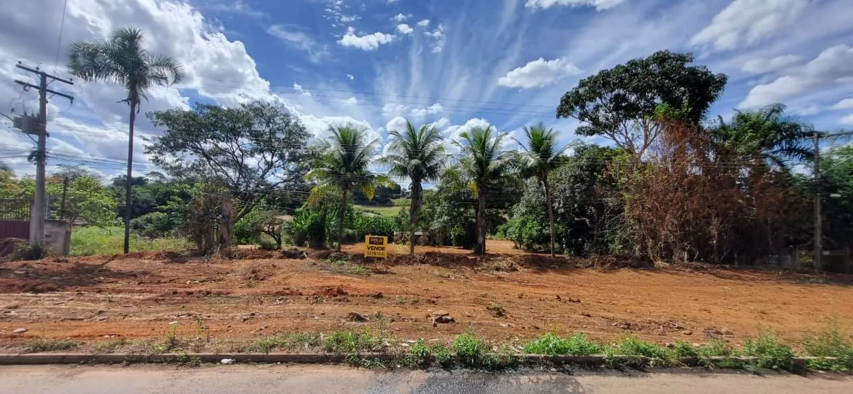 Vende-se excelente chácara de 5.000,00 m² localizada no Bairro Cardoso Continuaç...
