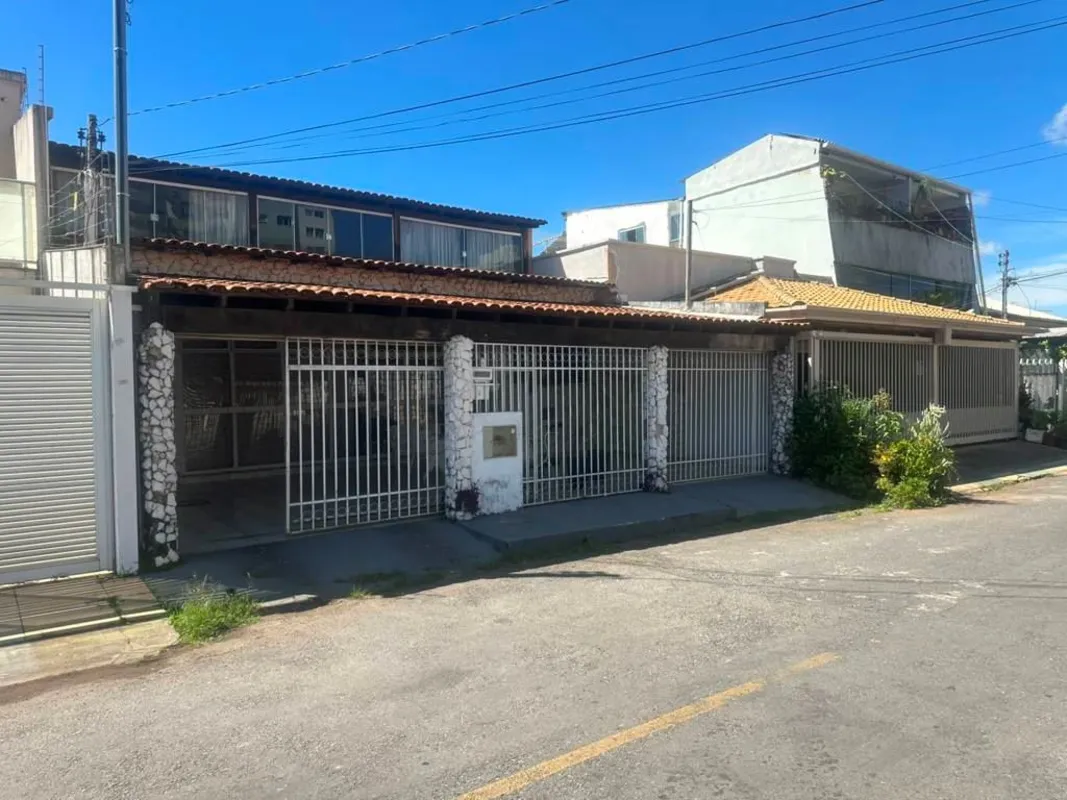 Excelente oportunidade para quem busca uma casa funcional, confortável e muito b...