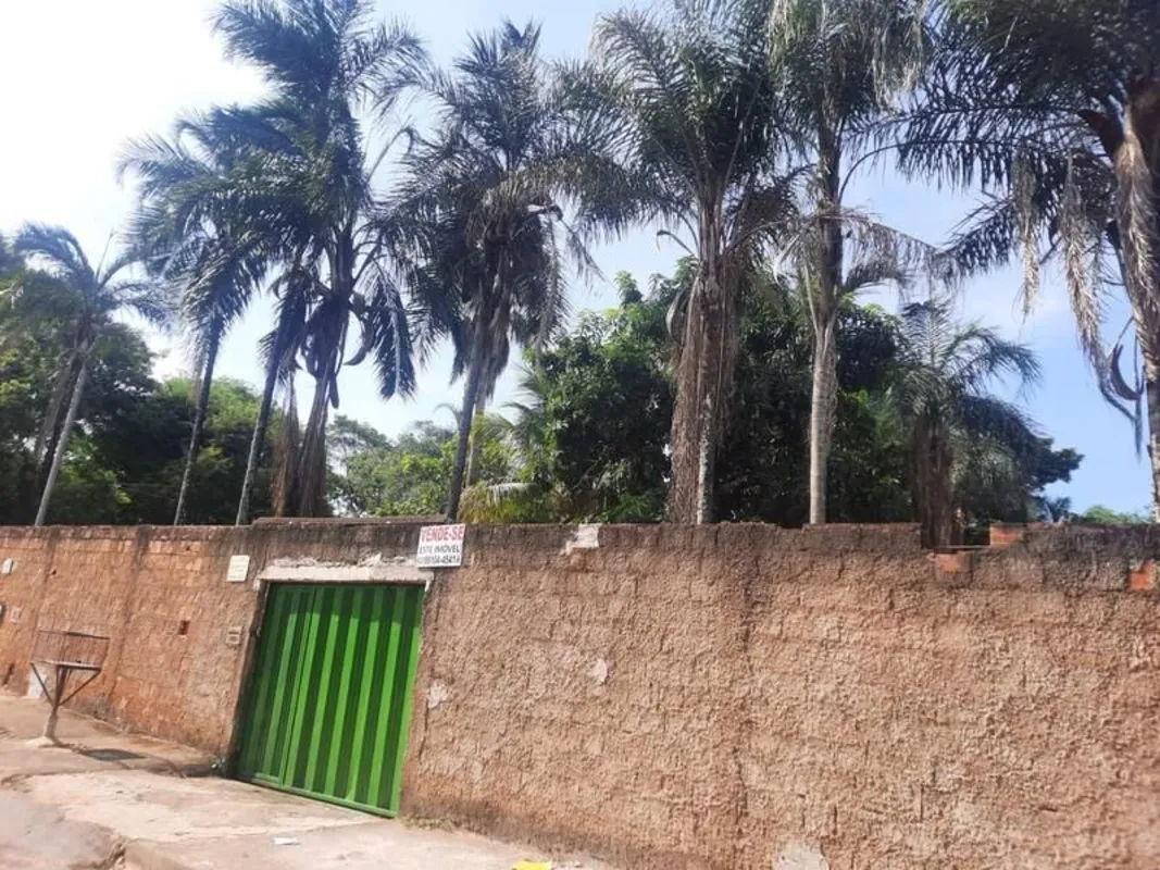 VENHA DESFRUTAR DE UM LOCAL TRANQUILO E AGRADÁVEL, PRÓPRIO PARA CRIAR SEUS BICHI...
