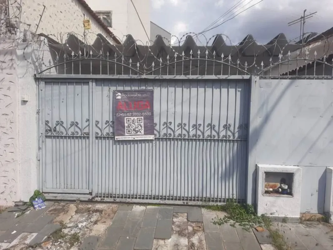 Aluga-se Barracão de 60 m² no Setor Coimbra com:- Sala;- Cozinha;- Quarto suíte;...