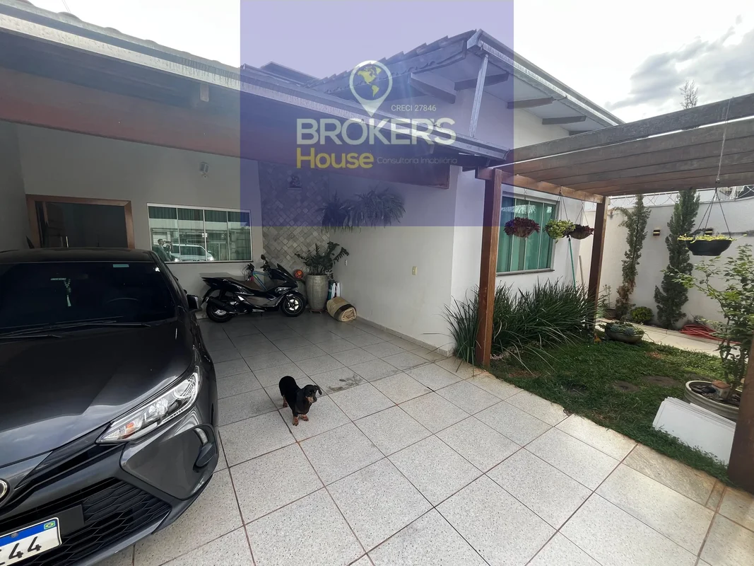 Descubra uma oportunidade única em Anápolis, GO: uma charmosa casa de 3 dormitór...