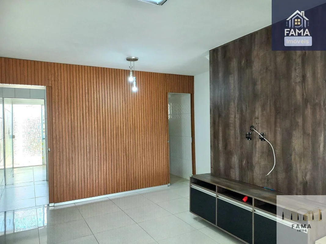 Linda Casa de 2 quartos para locação na QC 13 Rua G, Jardins Mangueiral, Brasíli...