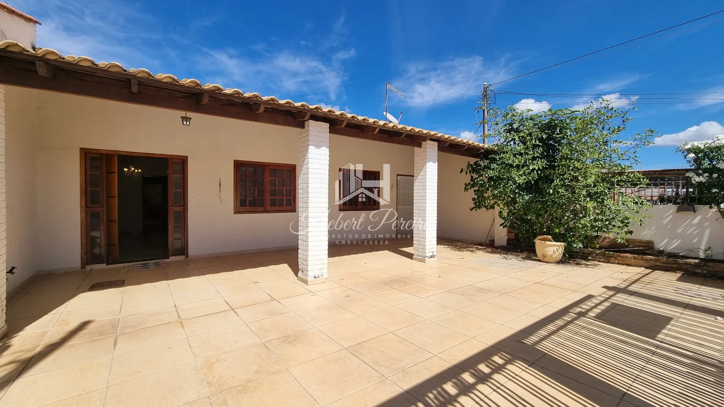 HP Vende: Casa com Laje 3 Quartos 2 Suites na Quadra 2 em Sobradinho. Aceita Fin...